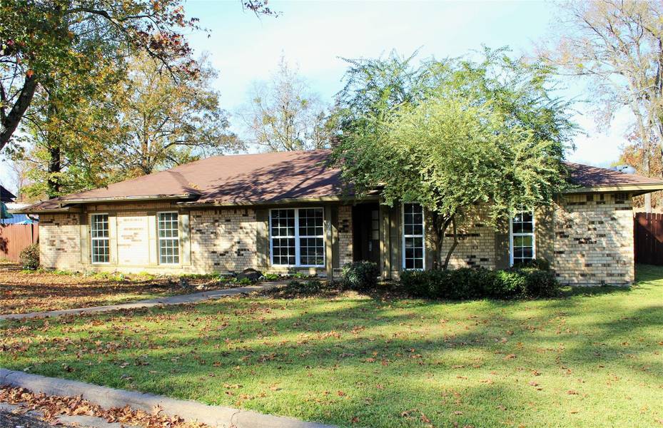 517 Southgate, Mount Pleasant, TX 75455