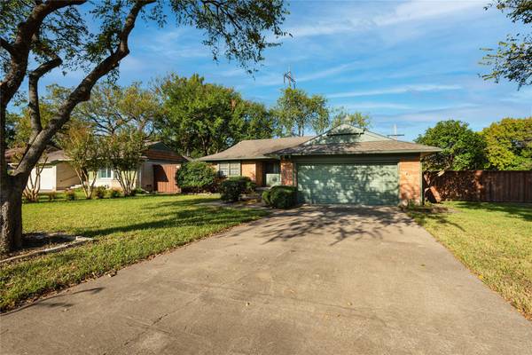 100 S Weatherred Drive, Richardson, TX 75080