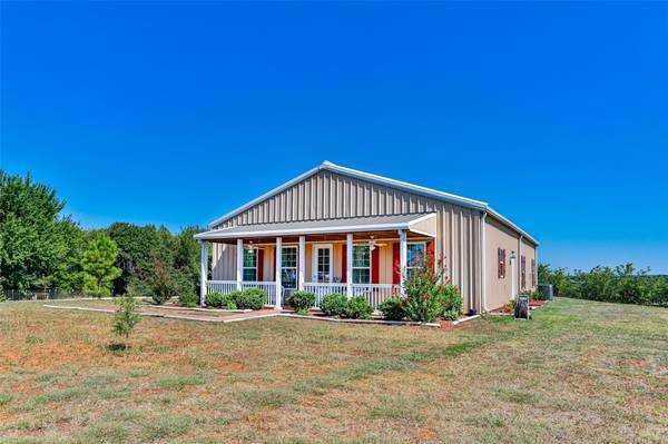 3087 County Road 107, Whitesboro, TX 76273