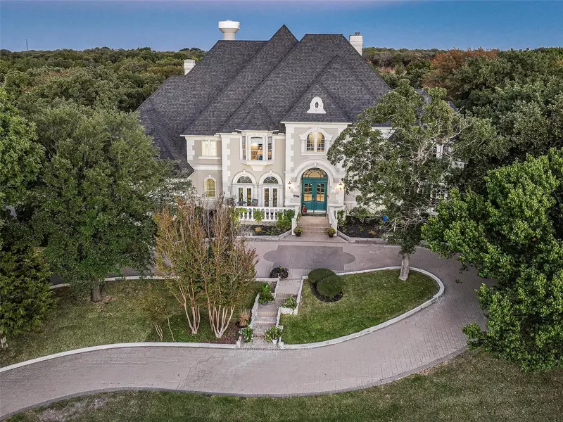 4504 Tour 18 Drive, Flower Mound, TX 75022