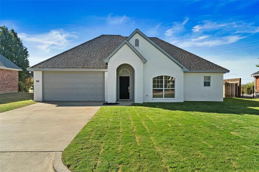 605 Elizabeth Place, Weatherford, TX 76086