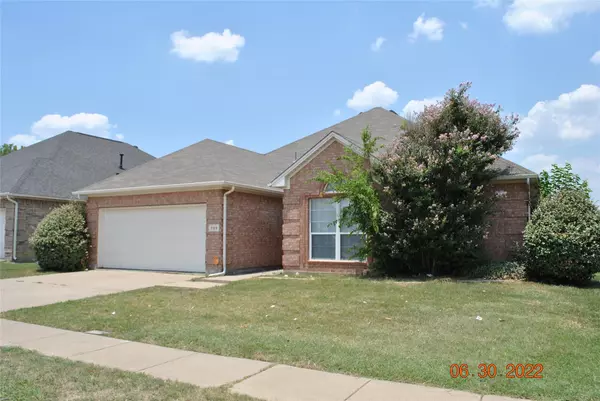 Arlington, TX 76002,709 Crownpoint Court