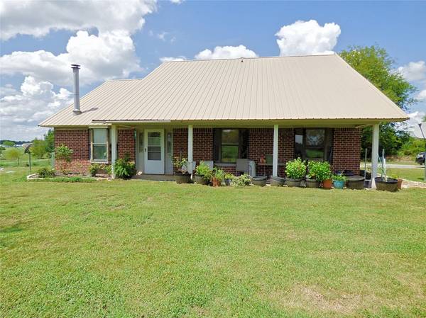 518 CR 2470, Mount Pleasant, TX 75455