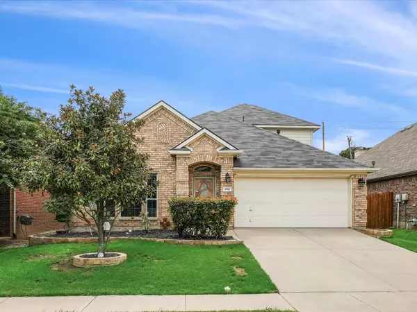 9708 Gessner Drive, Fort Worth, TX 76244