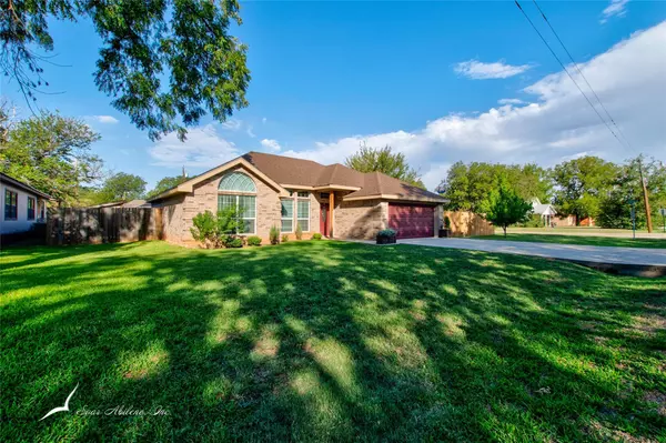 Tuscola, TX 79562,226 Taylor Avenue