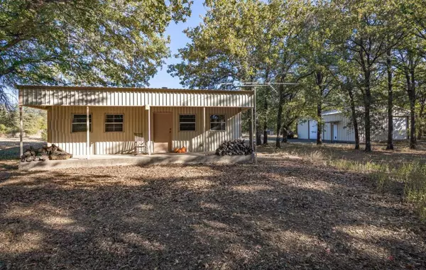 Paradise, TX 76073,153 County Road 3791