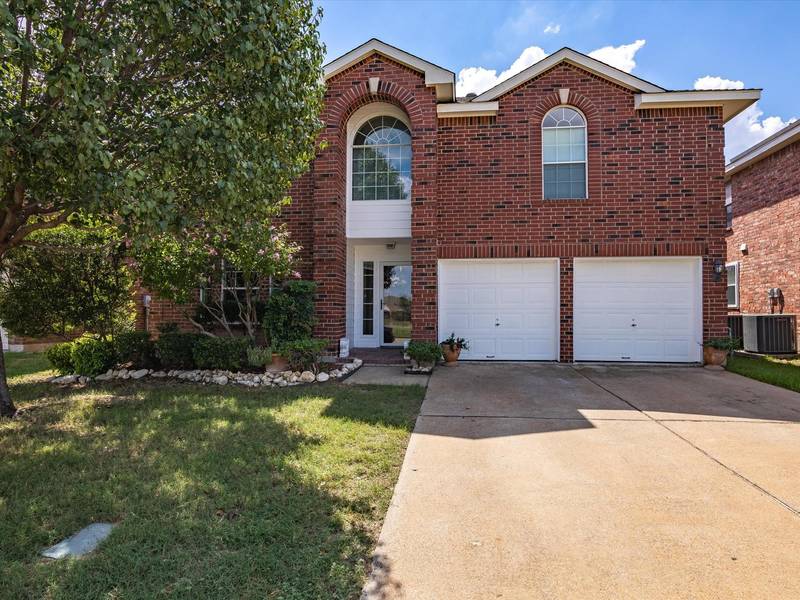 713 Fox Hunt Trail, Fort Worth, TX 76179