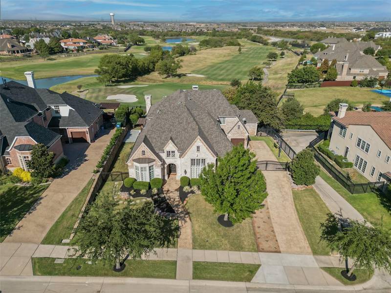 700 Wallingford Lane, Lewisville, TX 75056