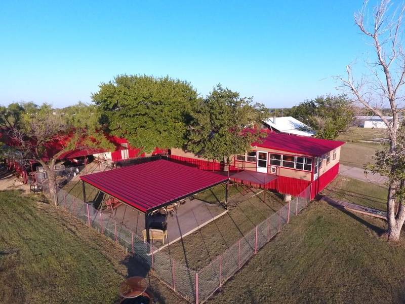 2033 Vedas Camp Rd, Haskell, TX 79521