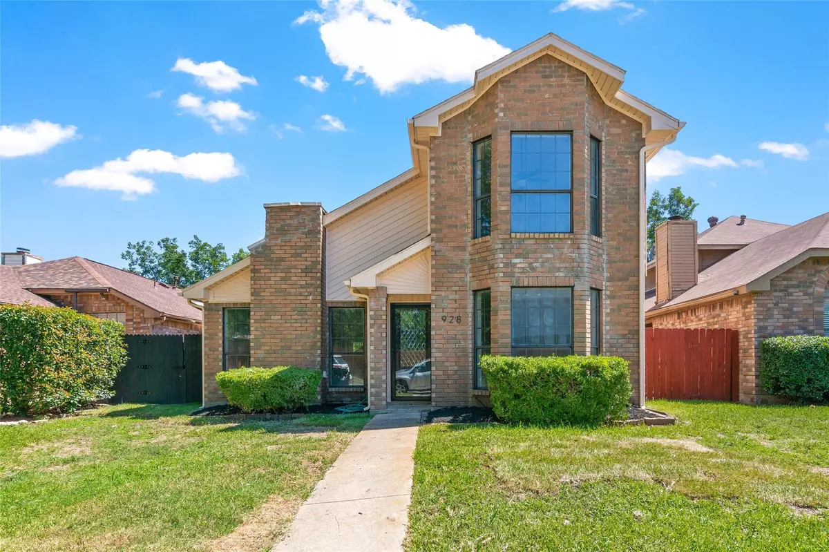 Mesquite, TX 75149,928 Ember Lane