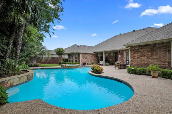 2608 Russwood Drive, Flower Mound, TX 75028