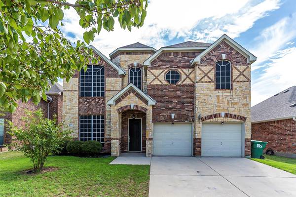 1004 Raleigh Path Road, Denton, TX 76208