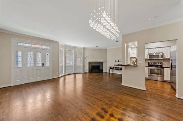 3208 Cole Avenue #1110,  Dallas,  TX 75204