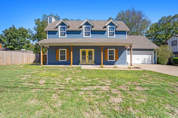 310 Glen Rose Avenue, Cleburne, TX 76033