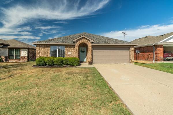 1424 Jacksons Run, Greenville, TX 75402