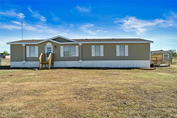 5900 Wild Berry Trail, Joshua, TX 76058