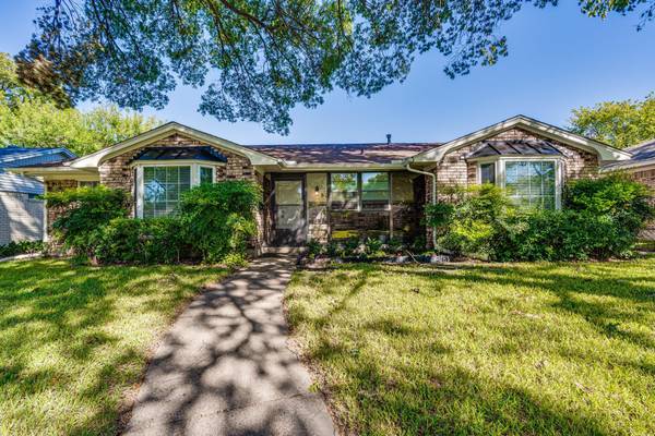 611 E Cherry Street, Duncanville, TX 75116