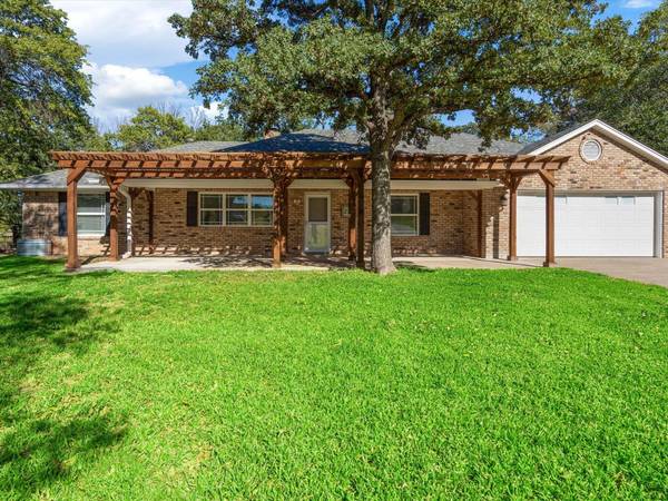 224 De La Cruz Street,  Weatherford,  TX 76085