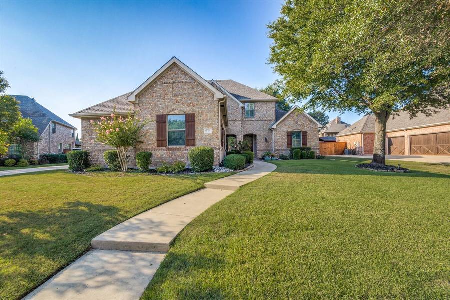 930 Benbrook Circle, Lantana, TX 76226