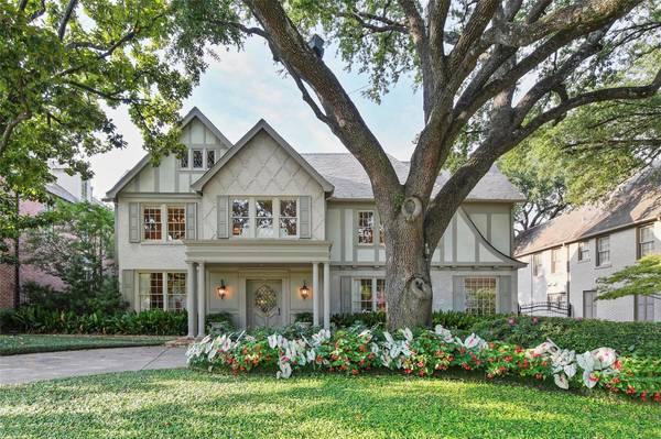 4208 Versailles Avenue, Highland Park, TX 75205