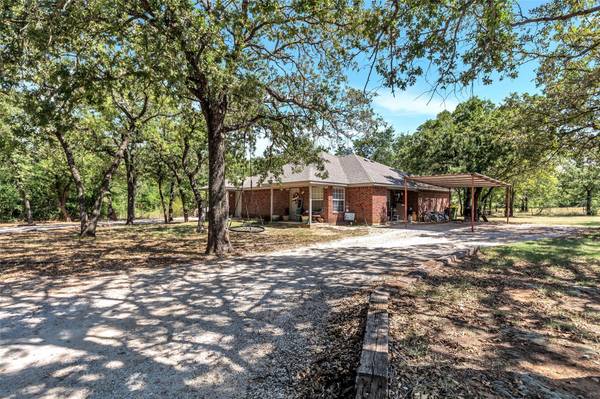 175 Private Road 3459, Paradise, TX 76073