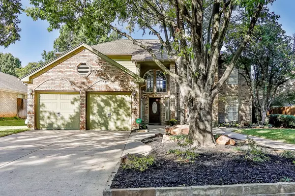 Grapevine, TX 76051,5218 Fairmount Drive