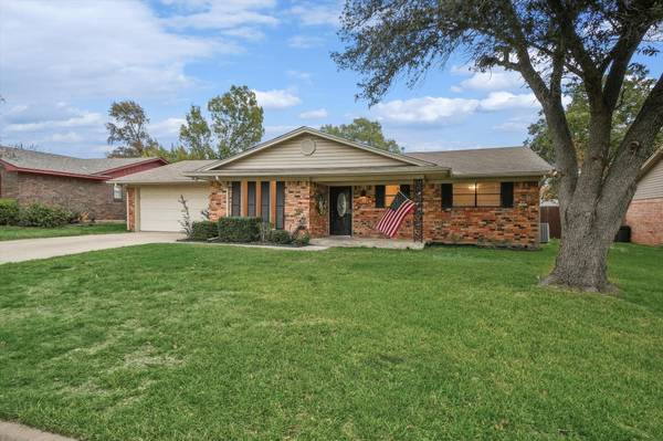 522 Marcel Drive, Denison, TX 75020