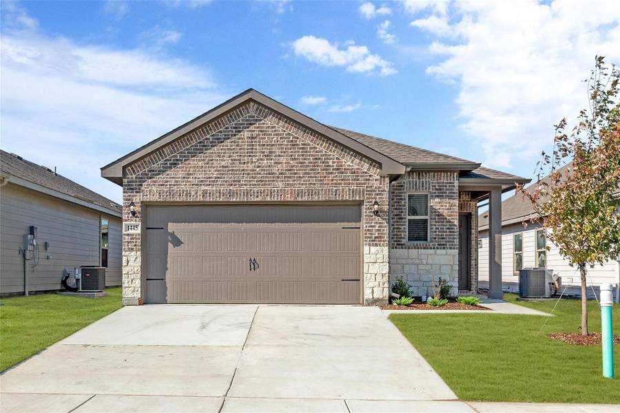 1445 Rolling Fox Drive, Forney, TX 75126