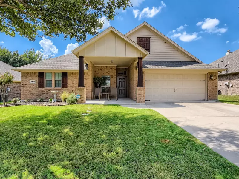 5833 Nathaniel Drive, Fort Worth, TX 76179