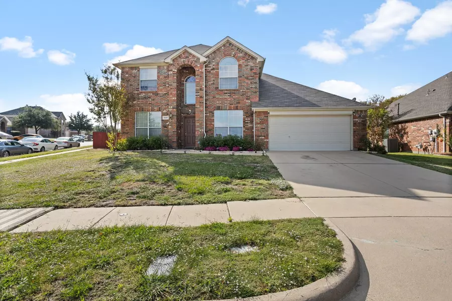 3201 Silver Point Court, Mansfield, TX 76063