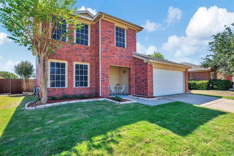 1585 Crown View Drive, Little Elm, TX 75068