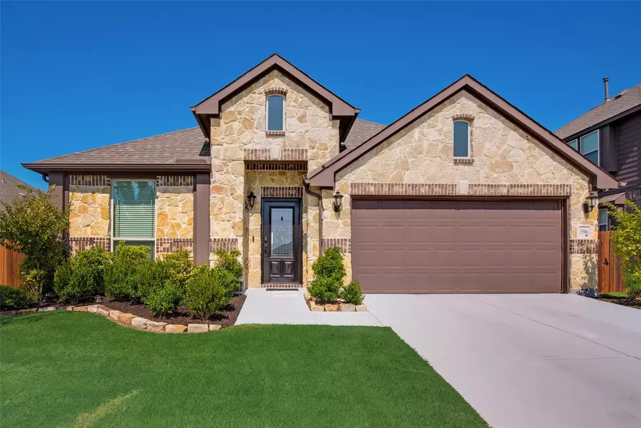 3306 Cassinia Parkway, Heartland, TX 75126