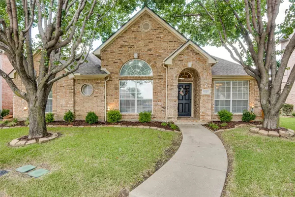 8623 Elm Valley Drive, Irving, TX 75063