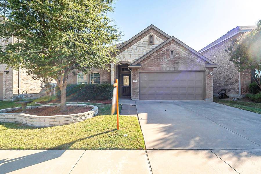 4256 Doe Creek Trail, Fort Worth, TX 76244