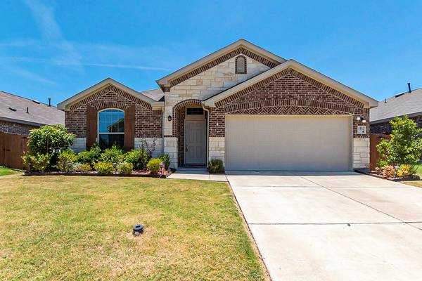 1952 Travertine Avenue, Heartland, TX 75126