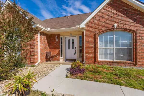 2301 Arrowcrest Court, Garland, TX 75044