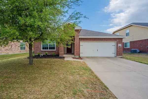 1410 Grand Canyon Court, Arlington, TX 76002