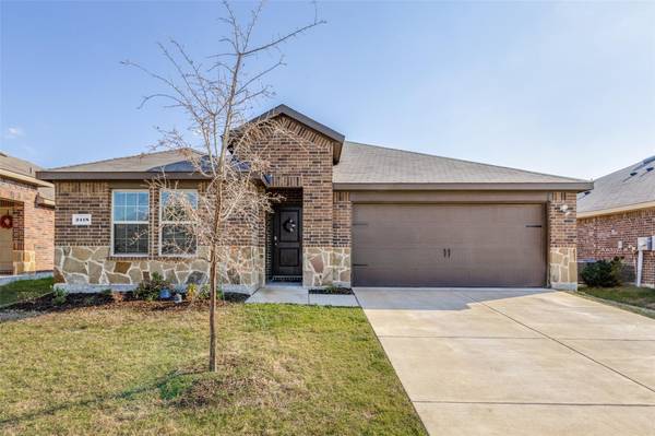 2418 Burkburnett Drive, Forney, TX 75126