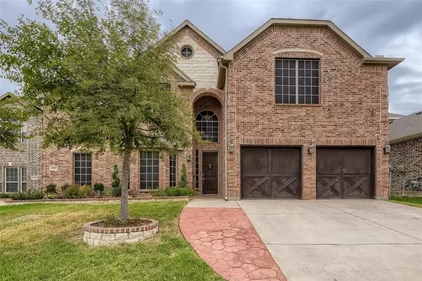 6012 Lacebark Elm Drive, Fort Worth, TX 76123