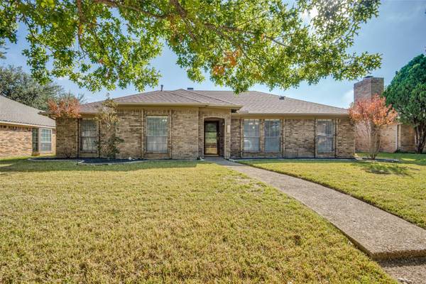 1624 Hearthstone Drive, Plano, TX 75023