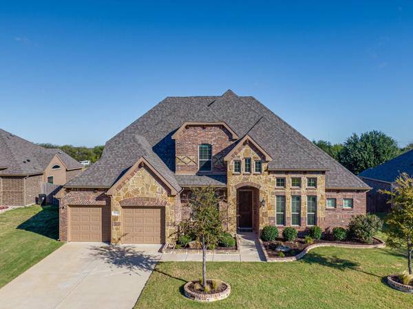 253 Hillstone Drive, Midlothian, TX 76065