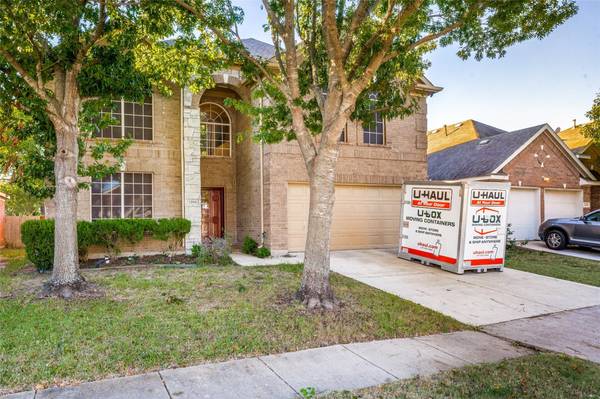 1306 Glencoe Drive, Glenn Heights, TX 75154