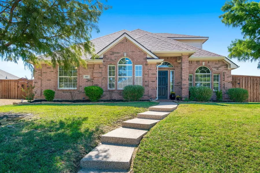 5817 Stratford Lane, The Colony, TX 75056