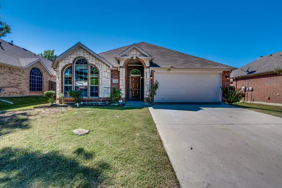 8132 La Frontera Trail, Arlington, TX 76002