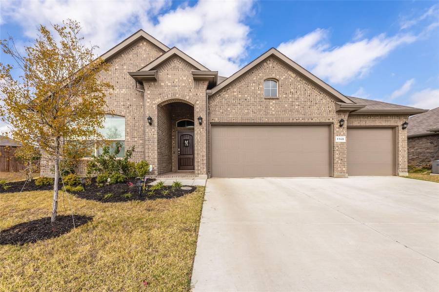 1140 Donnington Trail, Saginaw, TX 76131