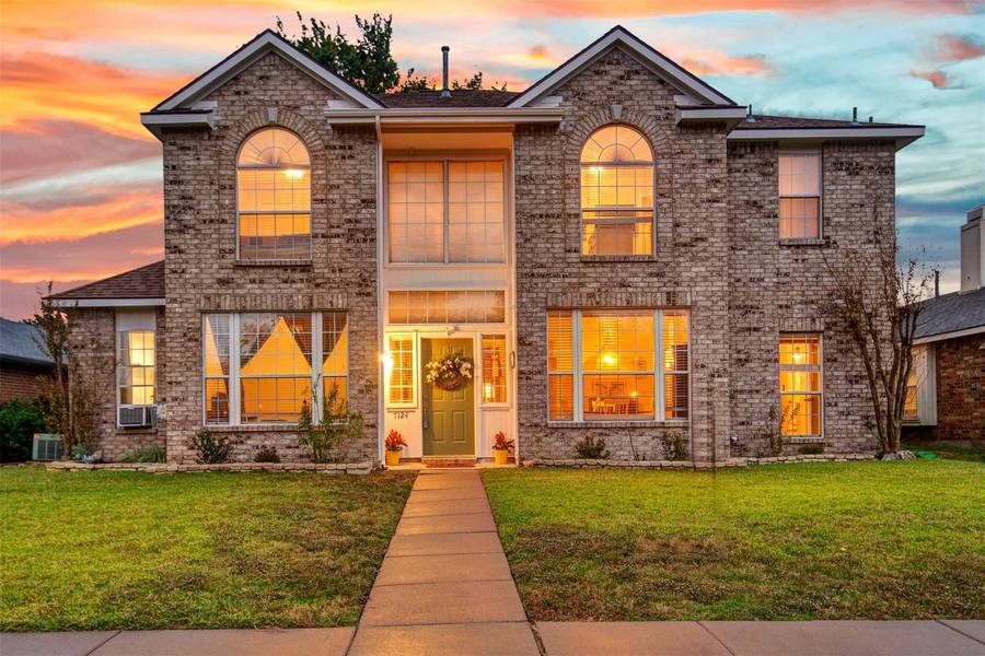 7124 Longo Drive, The Colony, TX 75056