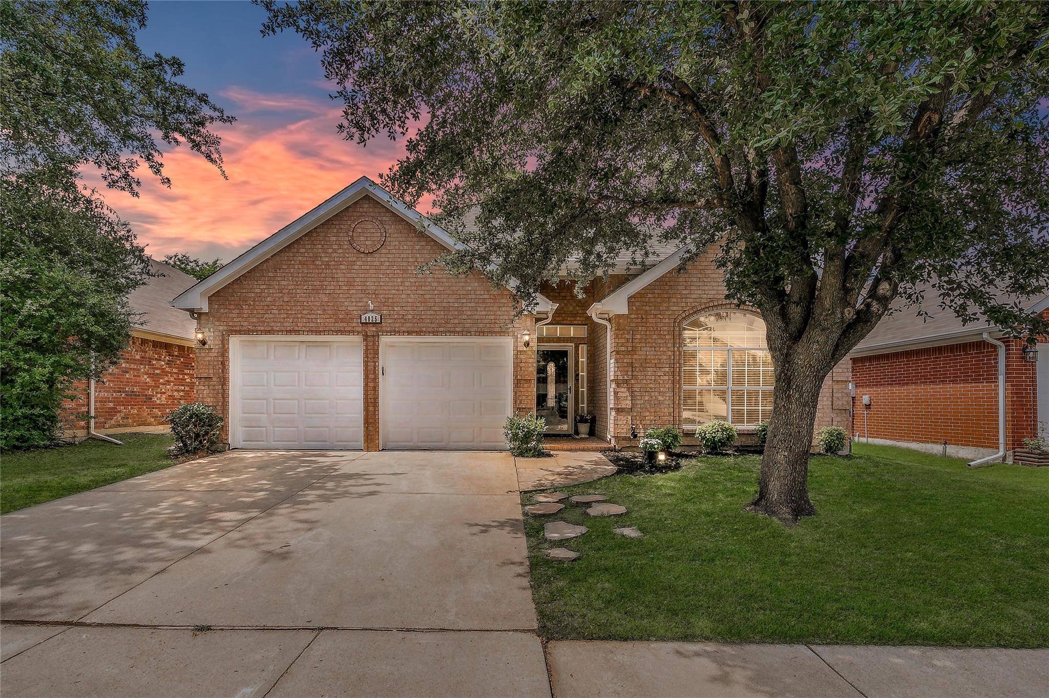 4825 Grainger Trail, Fort Worth, TX 76137