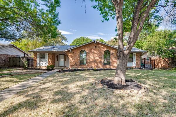 426 Cambridge Drive,  Richardson,  TX 75080