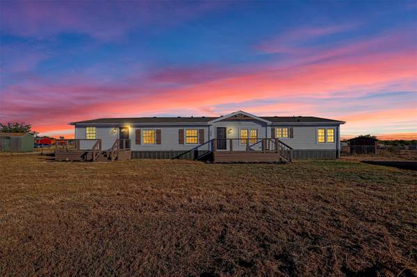 333 Private Road 4732, Rhome, TX 76078