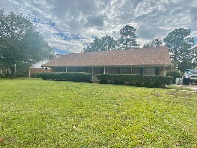 110 Country Club Drive, Benton, LA 71006